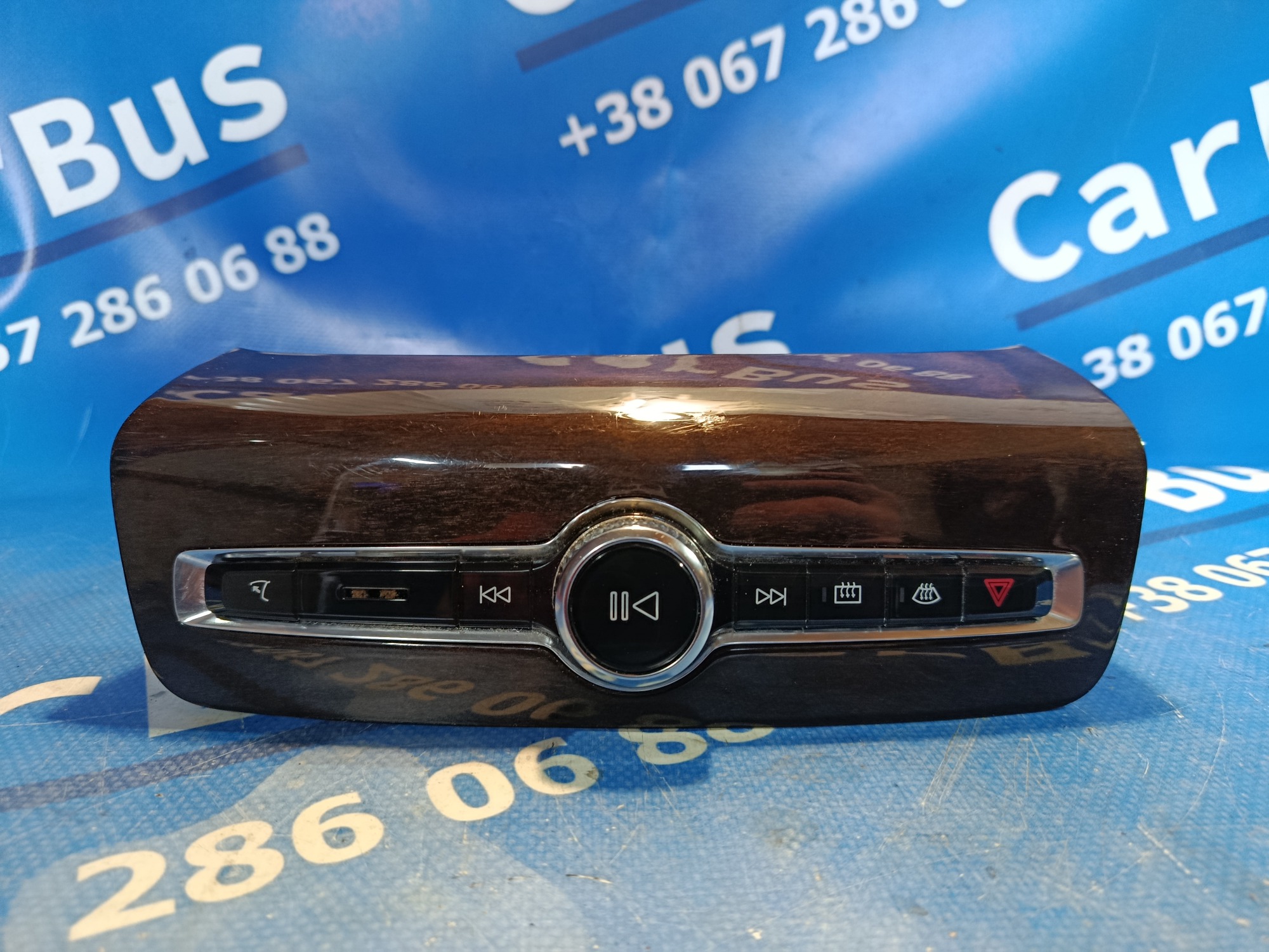 Блок кнопок мультимедиа VOLVO XC90 - 1