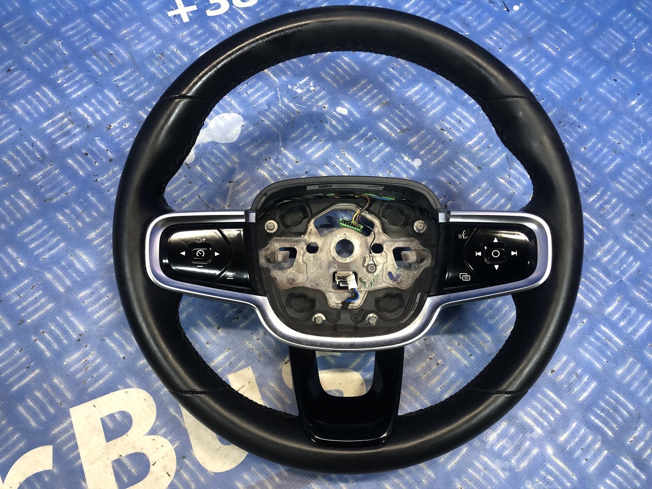 Руль Polestar 2 (2020-2023) - 1