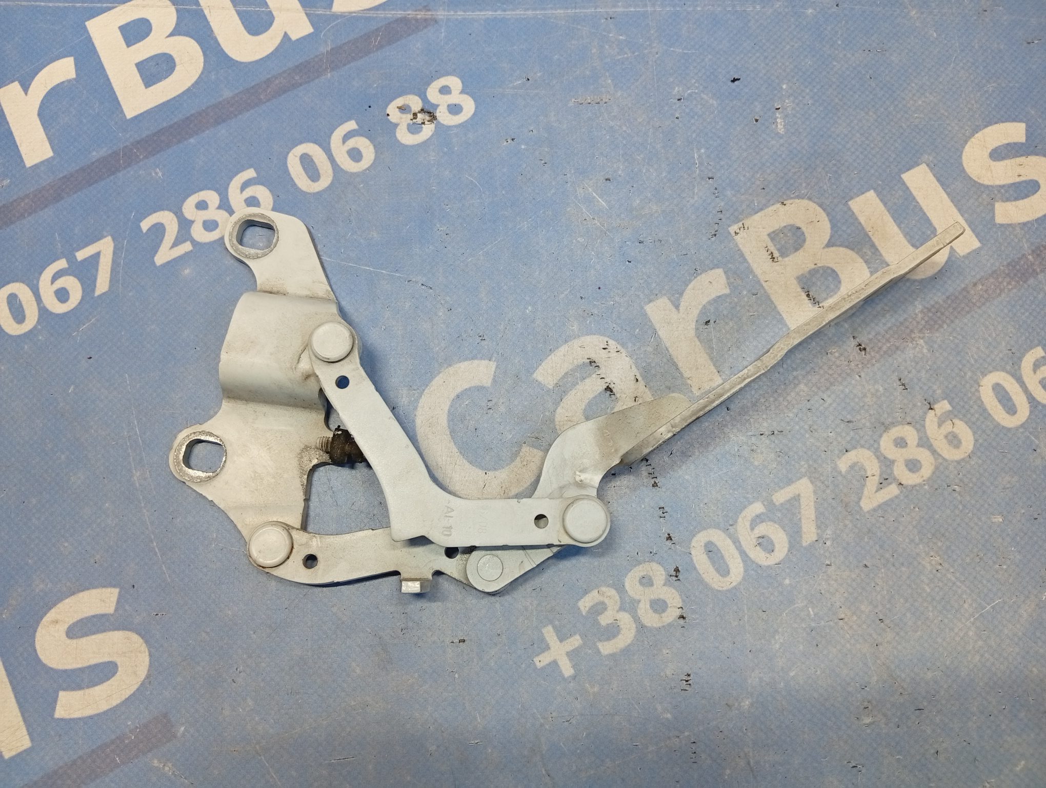 Петля капота правая BMW 3 E92 (2006-2010) - 1
