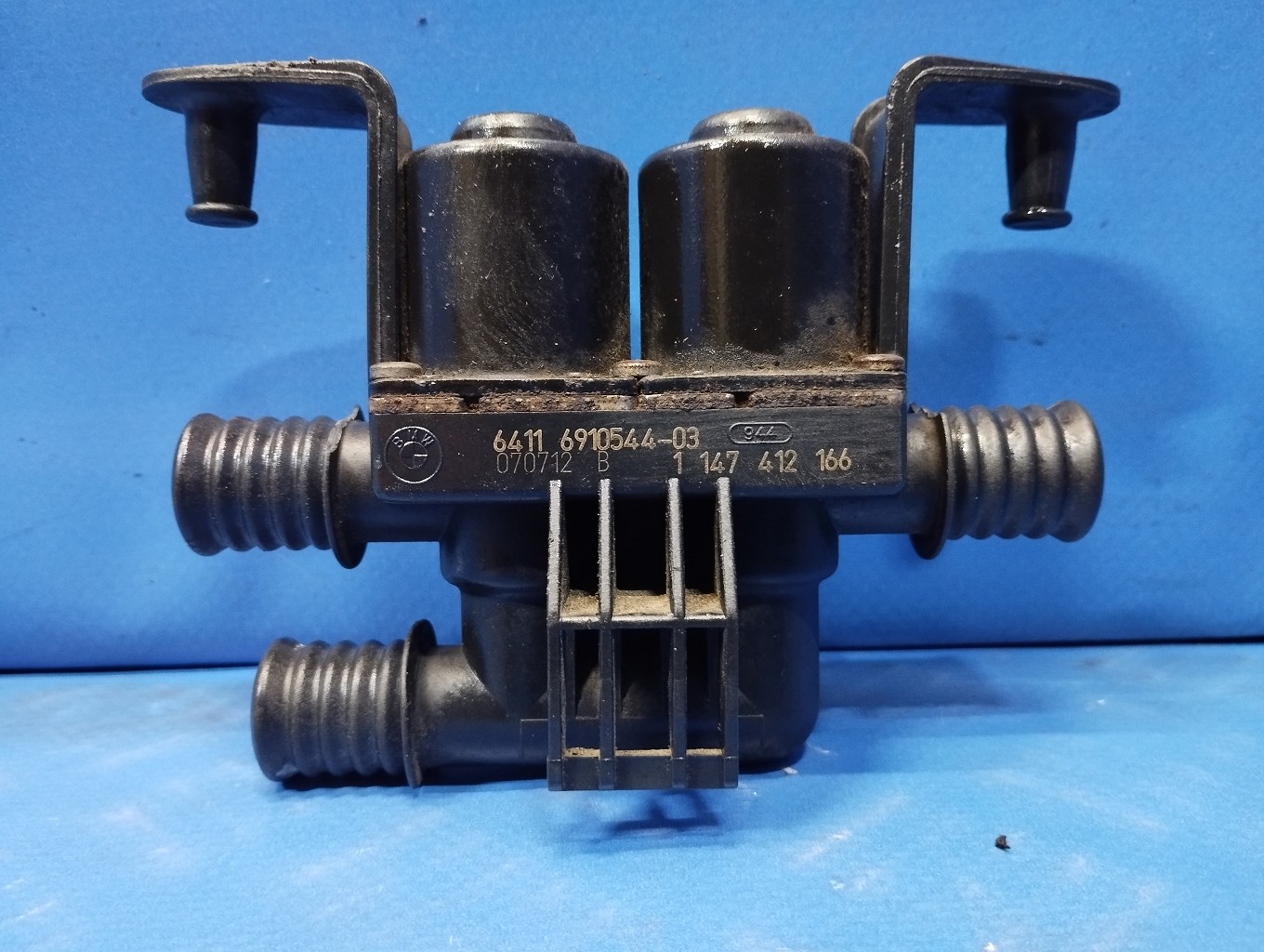 Кран (клапан) печки BMW X5 E70 (2007-2010) дорестайл - 1