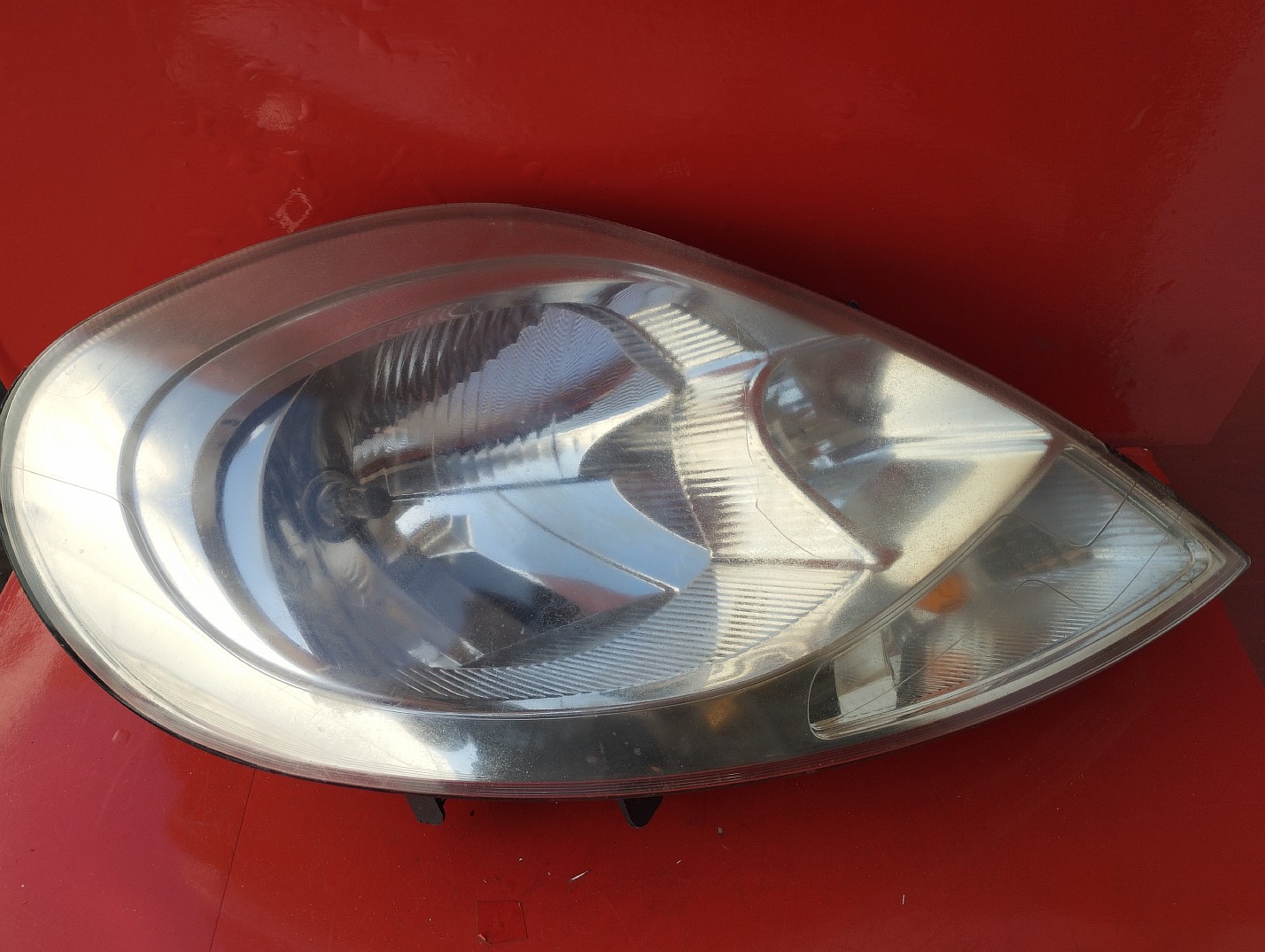 Фара передня права Renault Trafic II, Opel Vivaro II, Nissan Primastar II (2006-2014) рестайл - 1