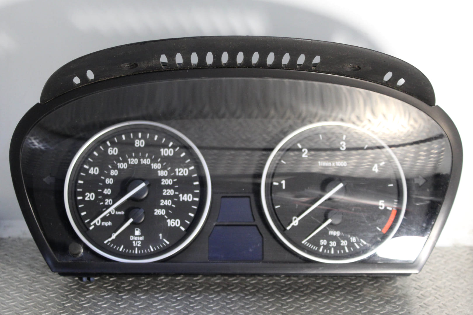 Панель приладів (щиток приладів) BMW X5 E70 (2010-2013) рестайл - 1
