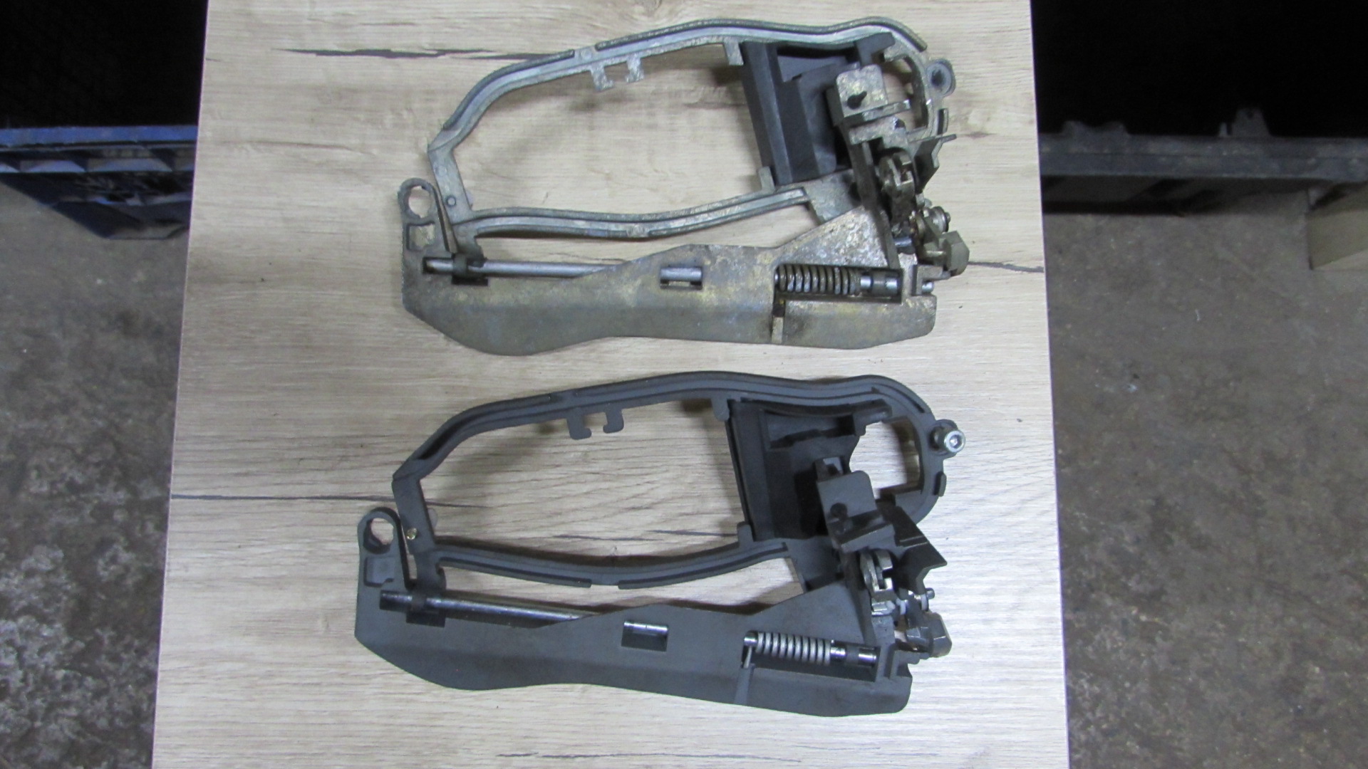 Рамка ручки двери (Е53) BMW X5 E53 (2003-2006) рестайл - 1