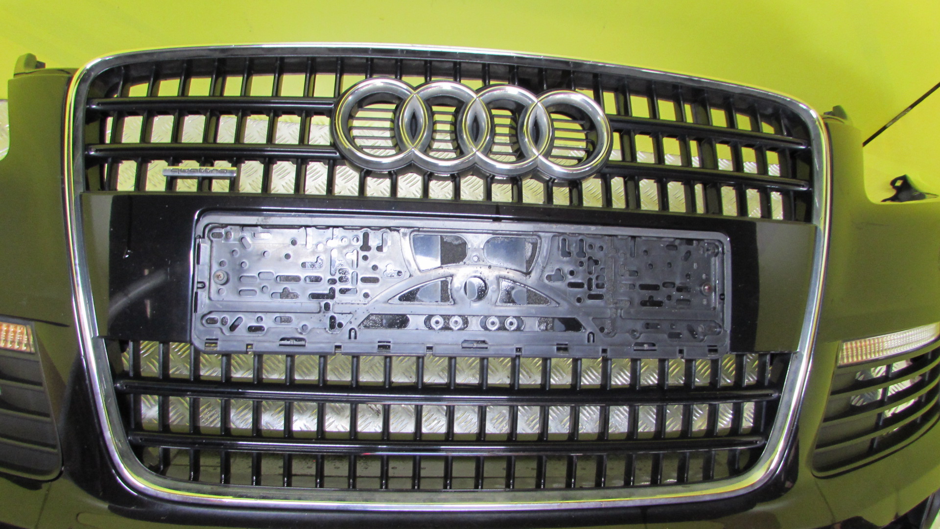 Решетка радиатора Audi Q7 (2006-2009) - 1