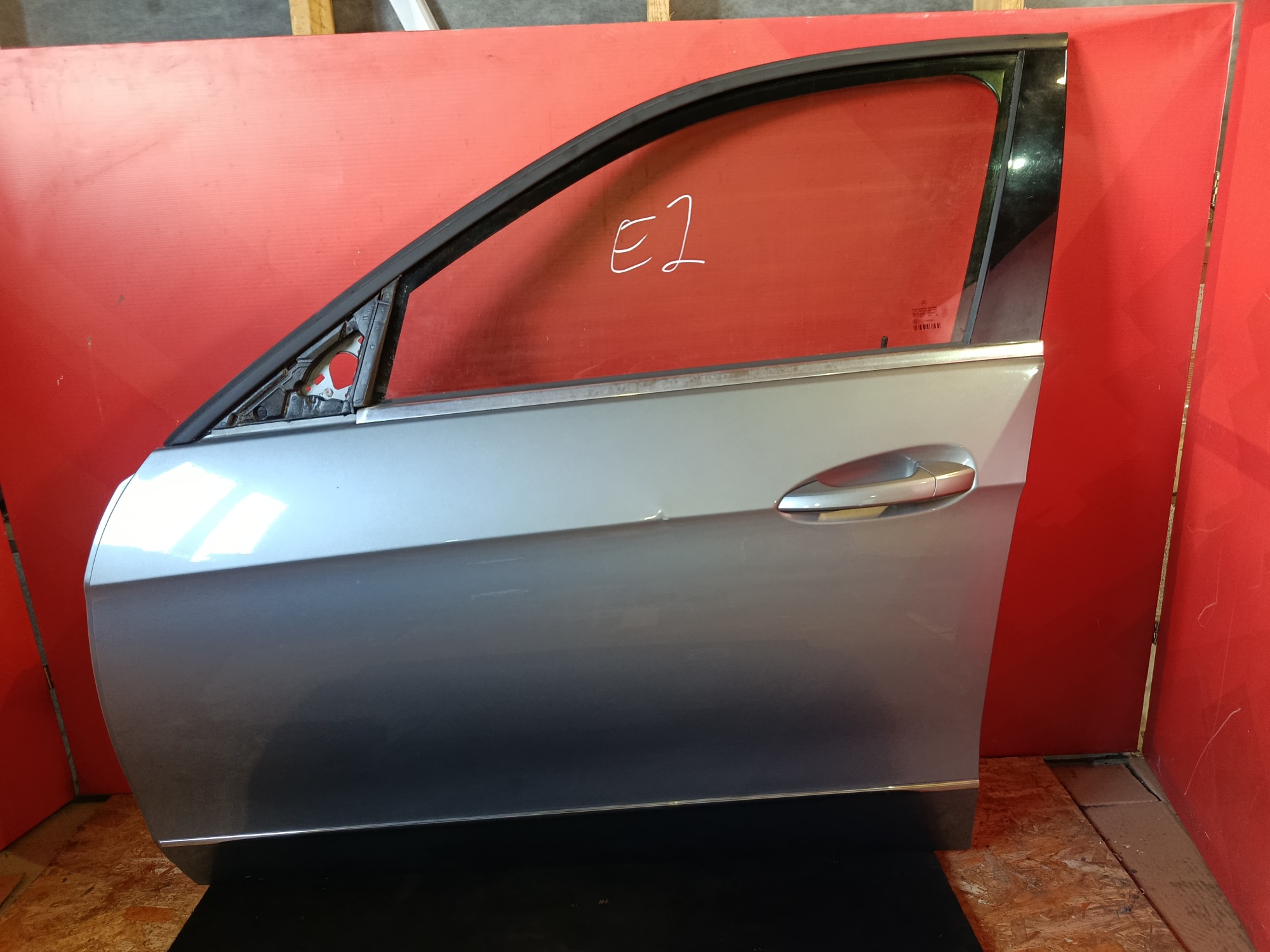Дверь передняя левая E-class W212 - 1