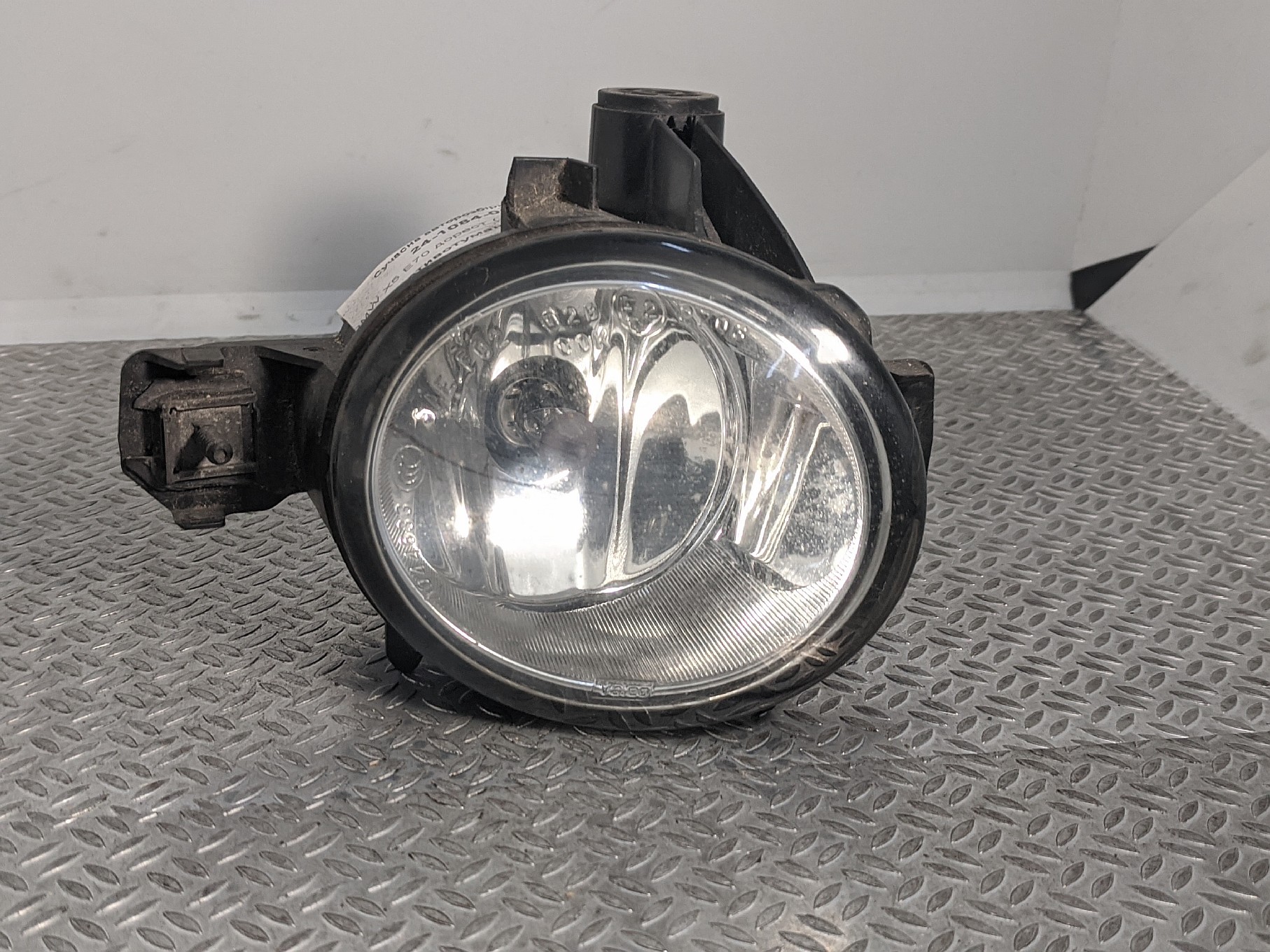 Фара противотуманная правая (птф) BMW X5 E70 (2007-2010) дорестайл - 1