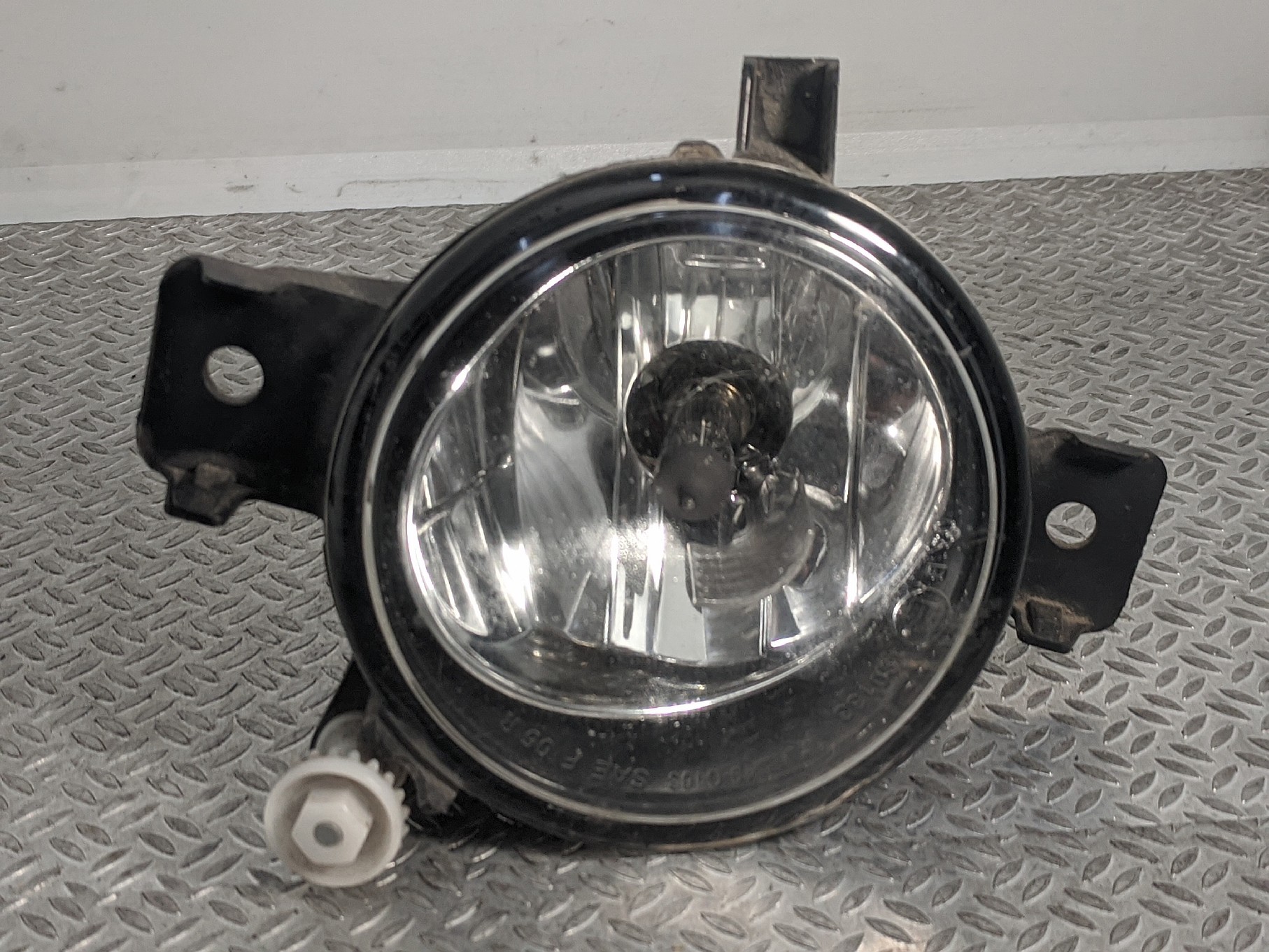Фара противотуманная правая (птф) BMW X5 E70 (2010-2013) рестайл - 1