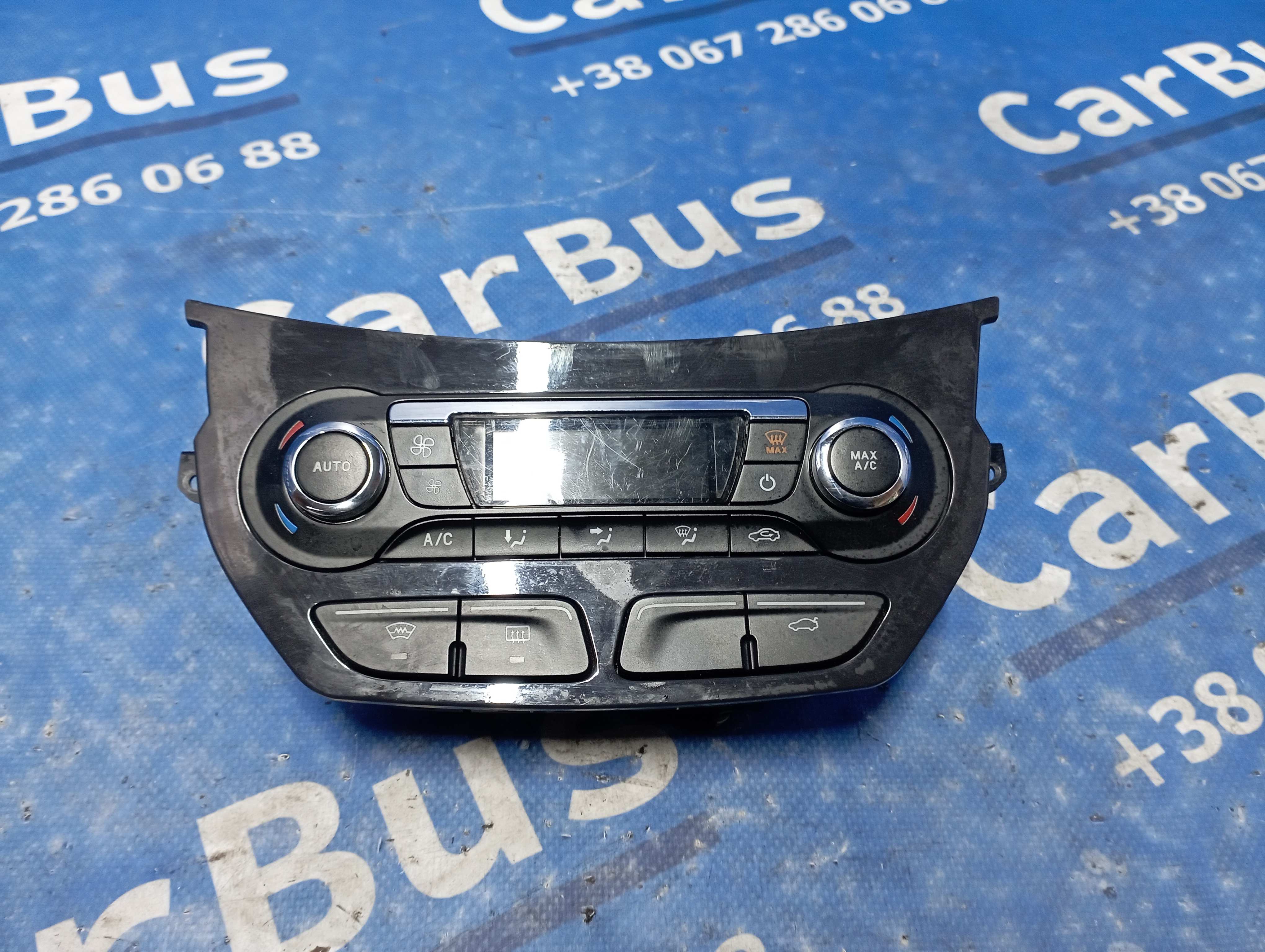 Панель управления климат-контроля Ford Kuga 2 (2012 - 2016) - 1