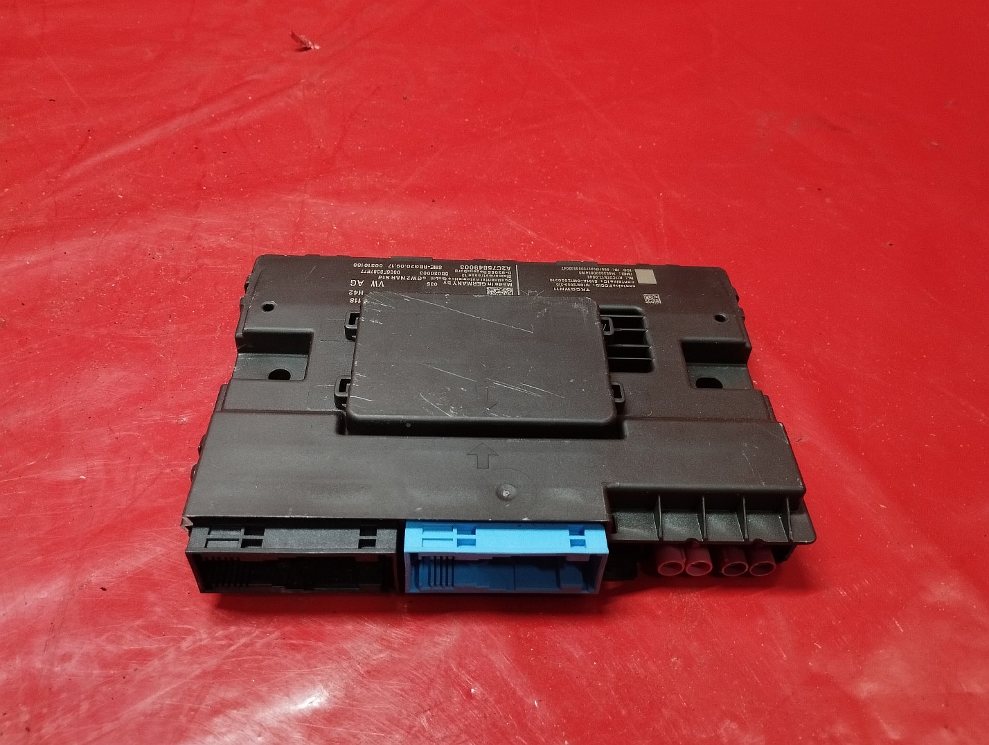 Блок Gateway Audi Q7 4M(2015-2020) - 1