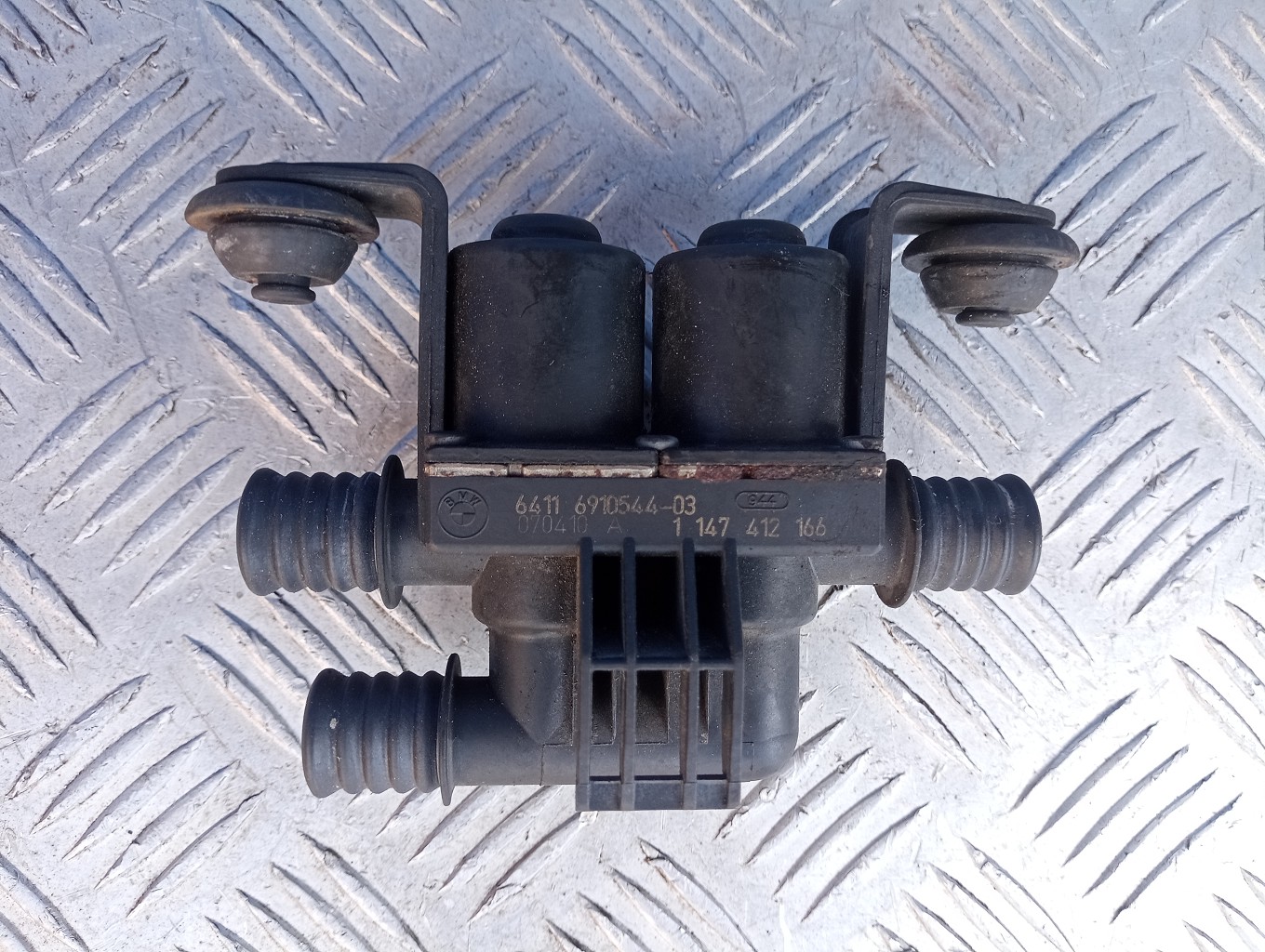 Кран (клапан) печки BMW X5 E70 (2007-2010) дорестайл - 1