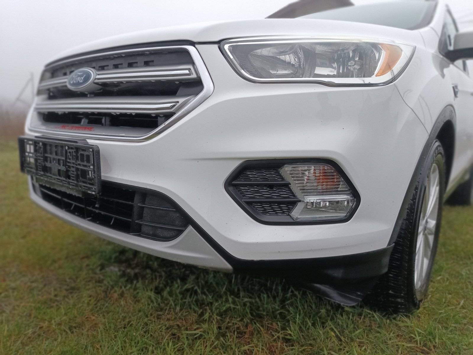 Бампер передний Ford Escape 2017-2019 - 1