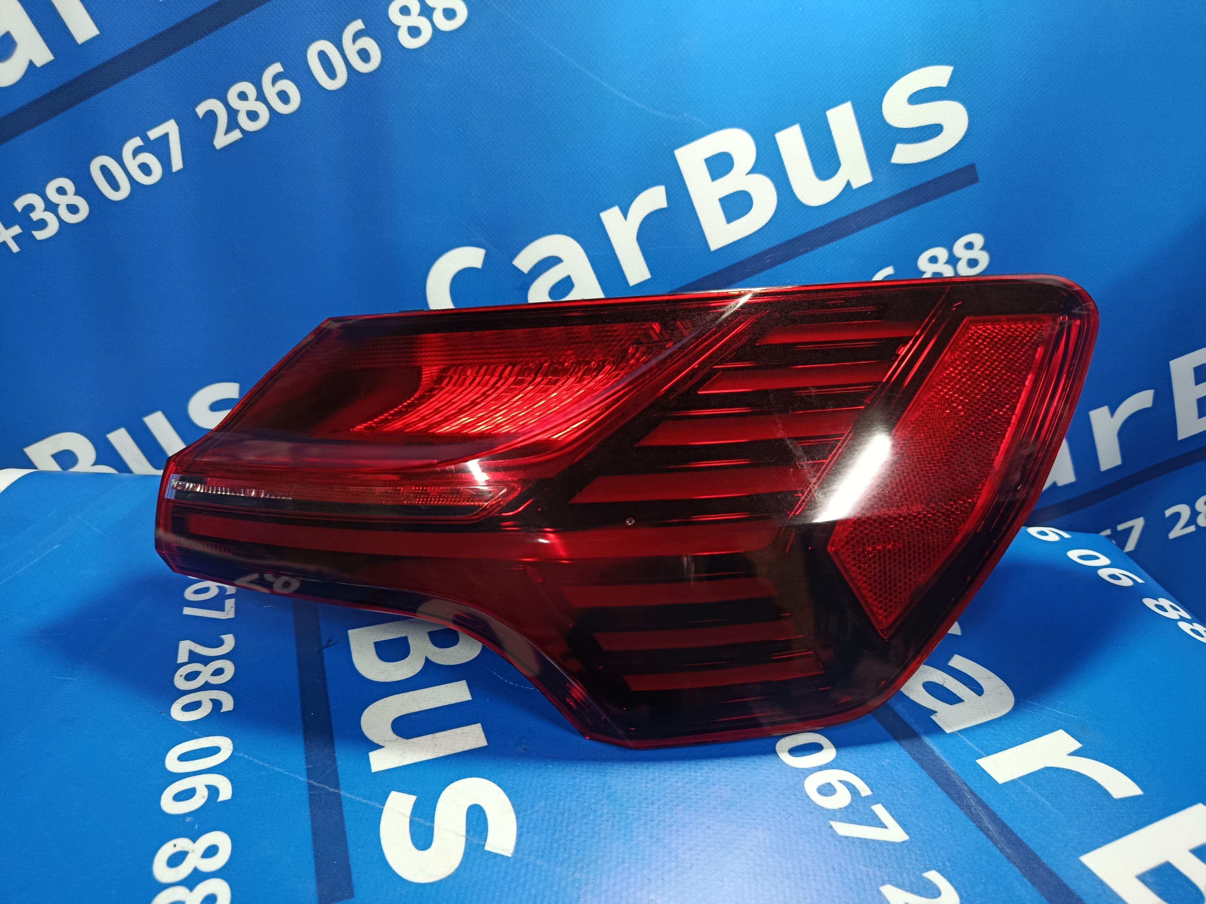 Фонарь задний правый Audi E-TRON - 1