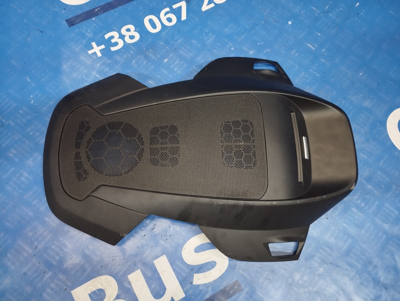 Декоративна накладка на торпедо Ford Escape 3 FL ( 2012 - 2019 ) - 1