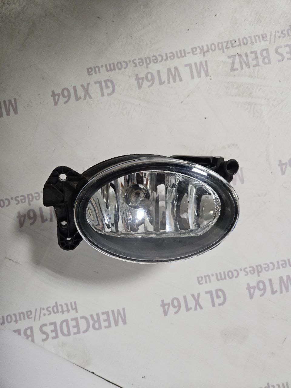 Фара противотуманная правая (птф) Mercedes ML W164 (2005-2011) - 1