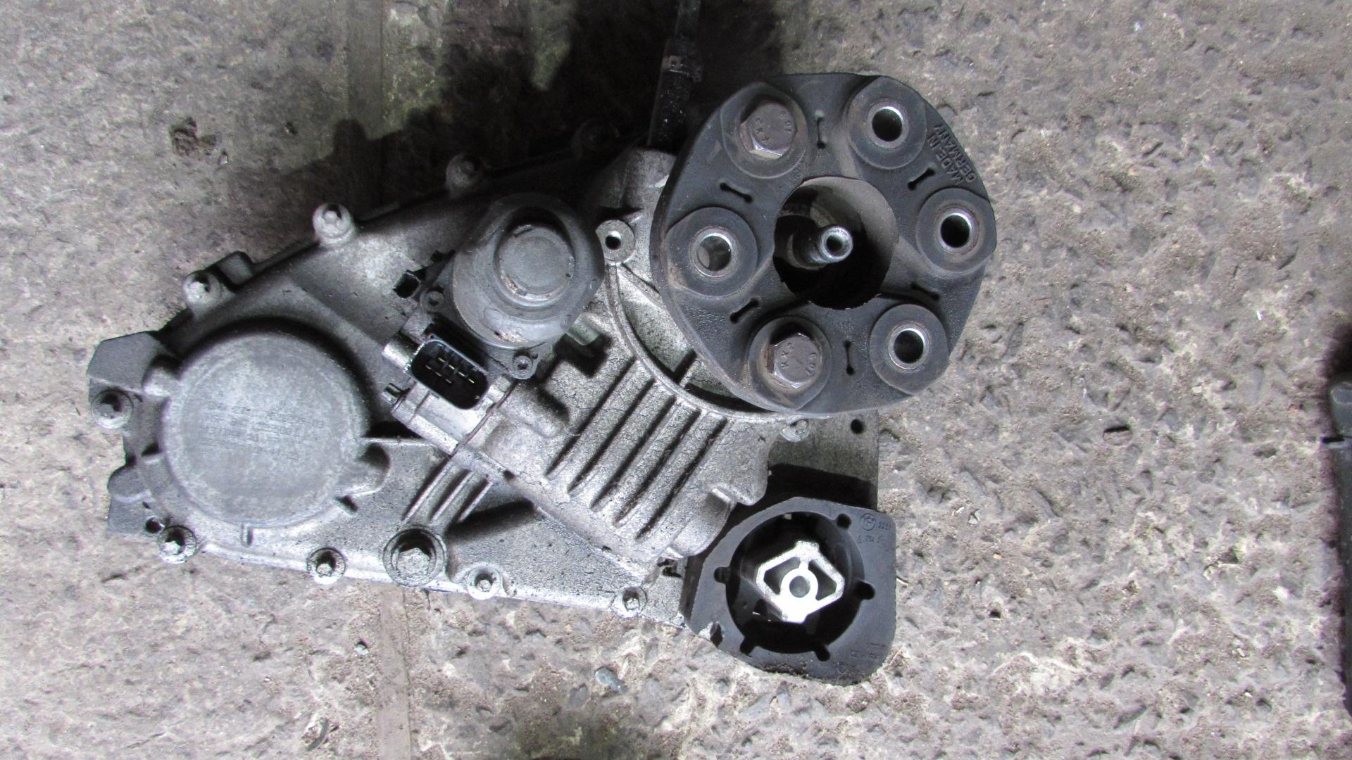 Раздаточная коробка (раздатка) BMW X5 E53 (2003-2006) рестайл - 1