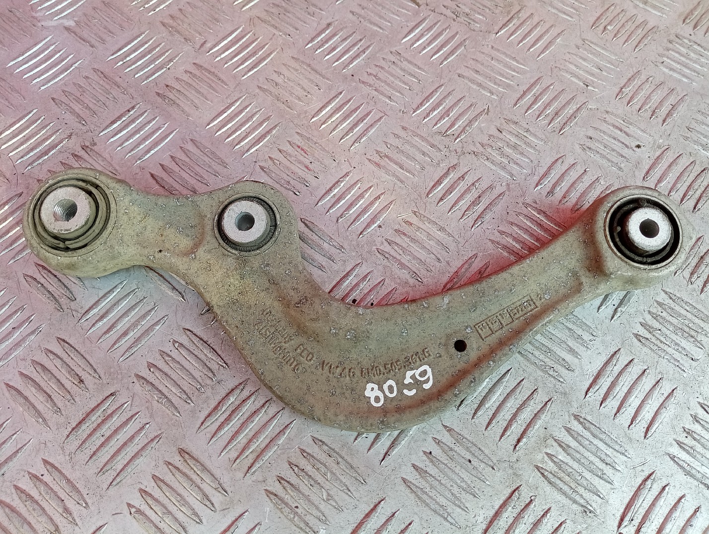 Поперечный рычаг Audi Q7 4M(2015-2020) - 1