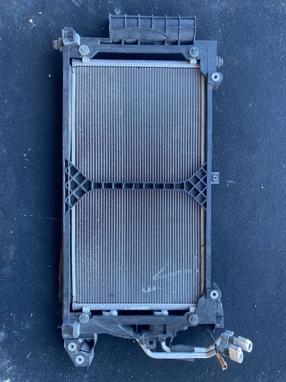 Радіатор кондиціонера Nissan Leaf II 2018-2024 - 1