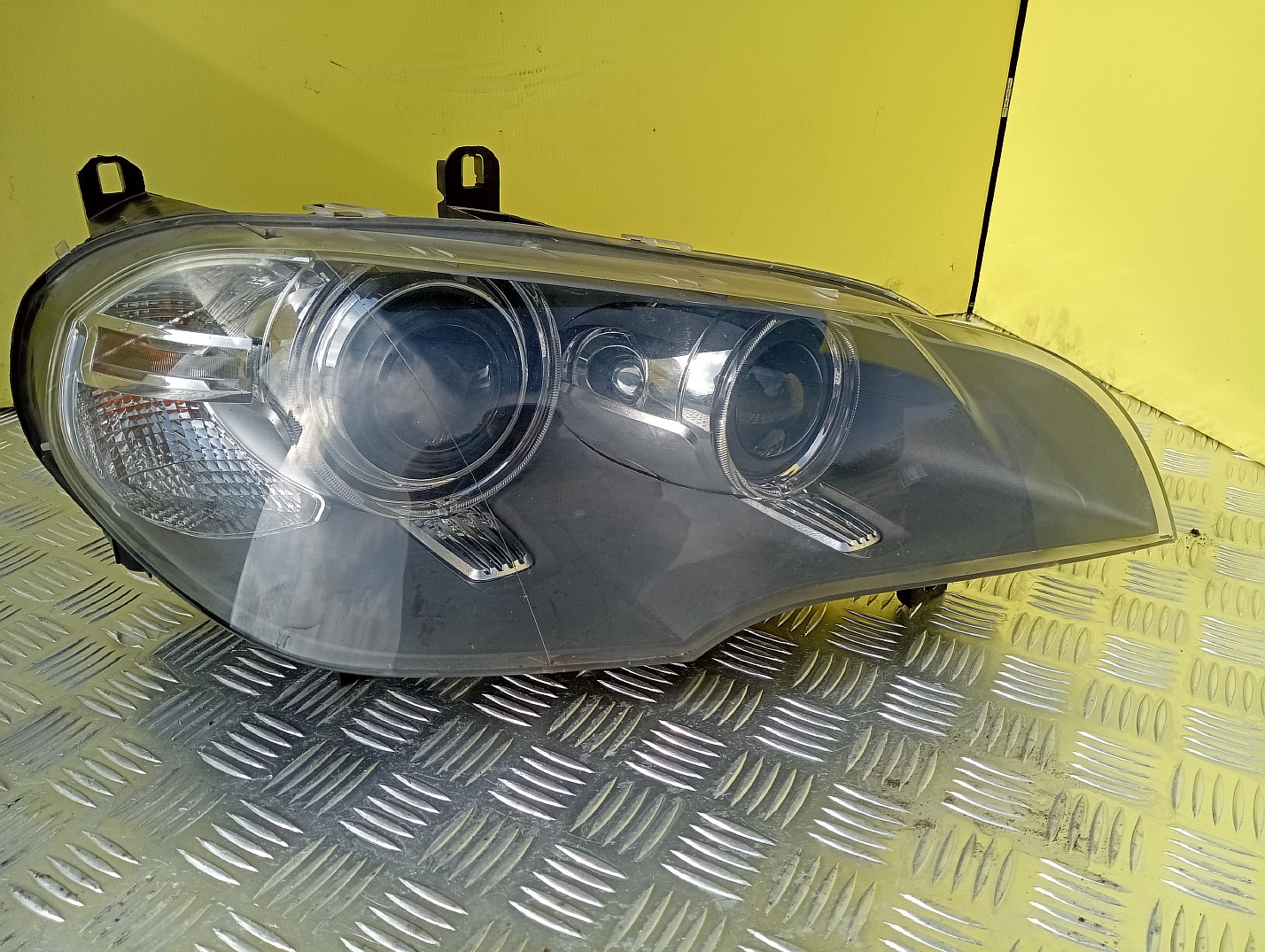 Фара передняя правая BMW X5 E70 (2010-2013) рестайл - 1