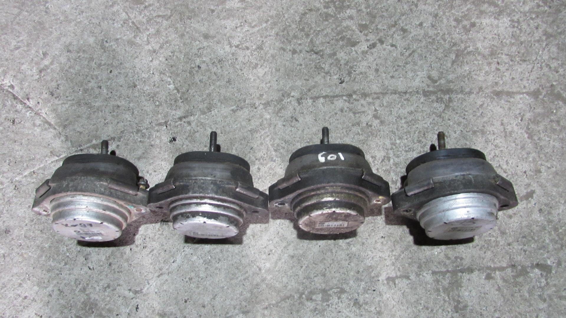 Подушка кріплення двигуна BMW X5 E53 (2003-2006) рестайл - 1