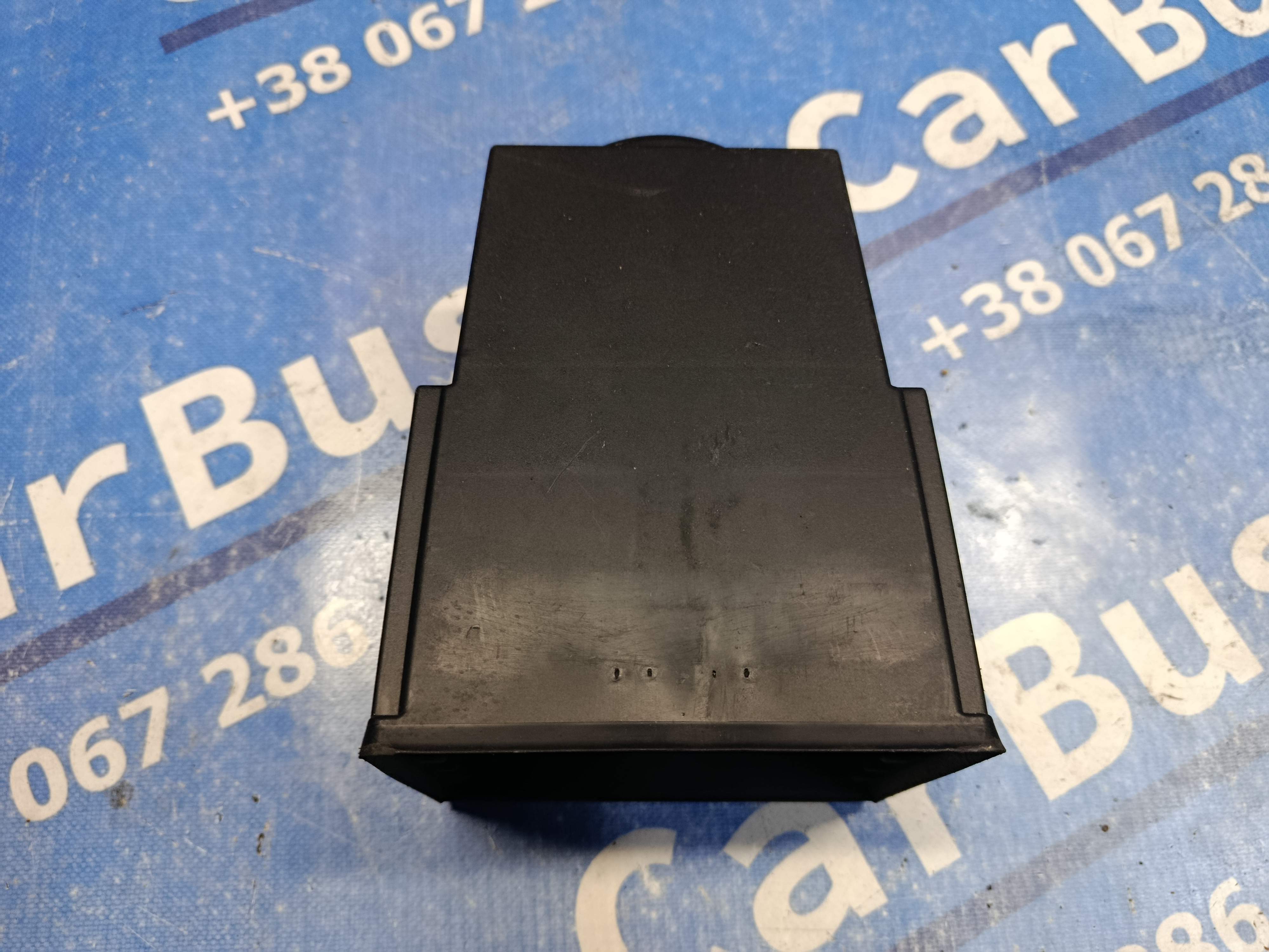 Бардачок (вещевой ящик) Ford Kuga 2 (2012 - 2016) - 1