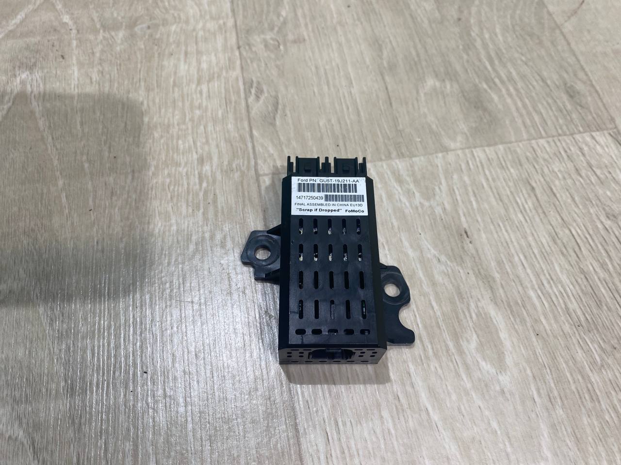 USB блок Ford Explorer (2011-2019) - 1