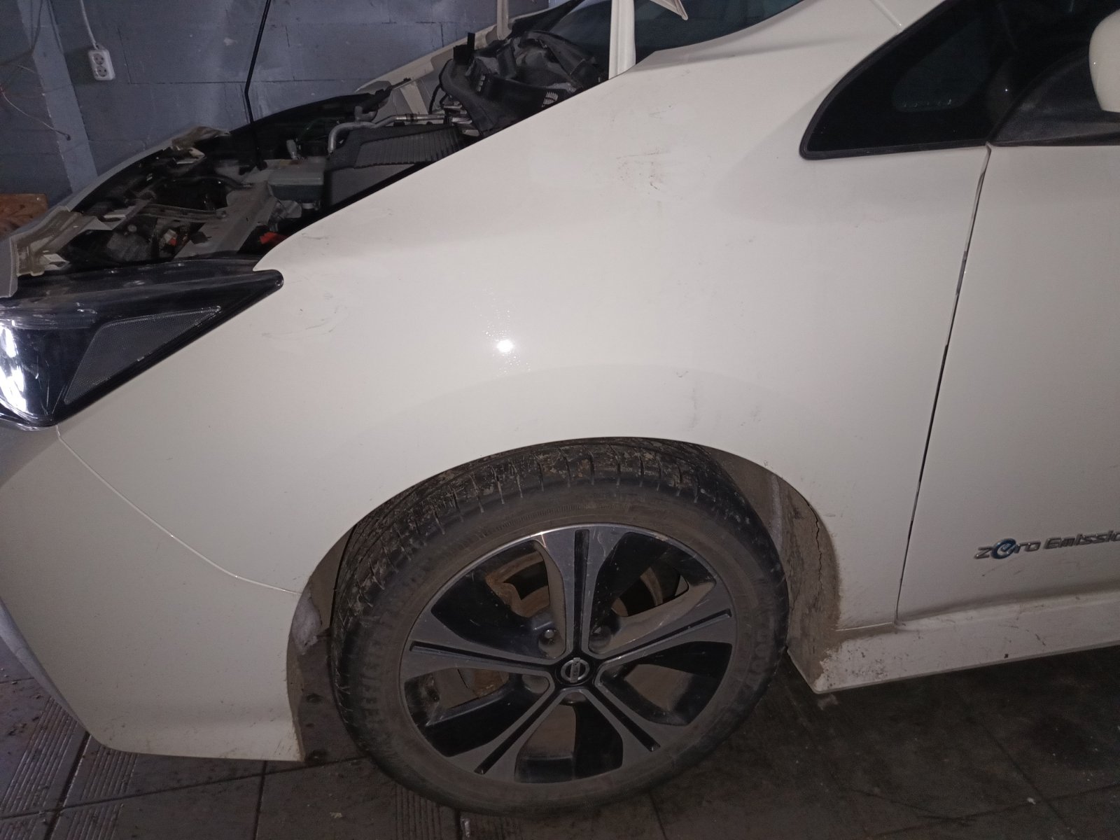 Крыло переднее левое Nissan Leaf II 2018-2024 - 1
