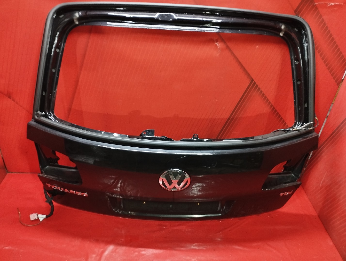 Кришка багажника (двері) Volkswagen Touareg (2007-2010) рестайл - 1