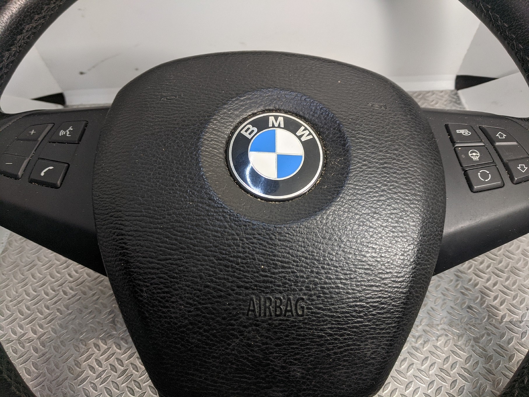 Подушка безпеки в кермо BMW X5 E70 (2007-2010) дорестайл - 1