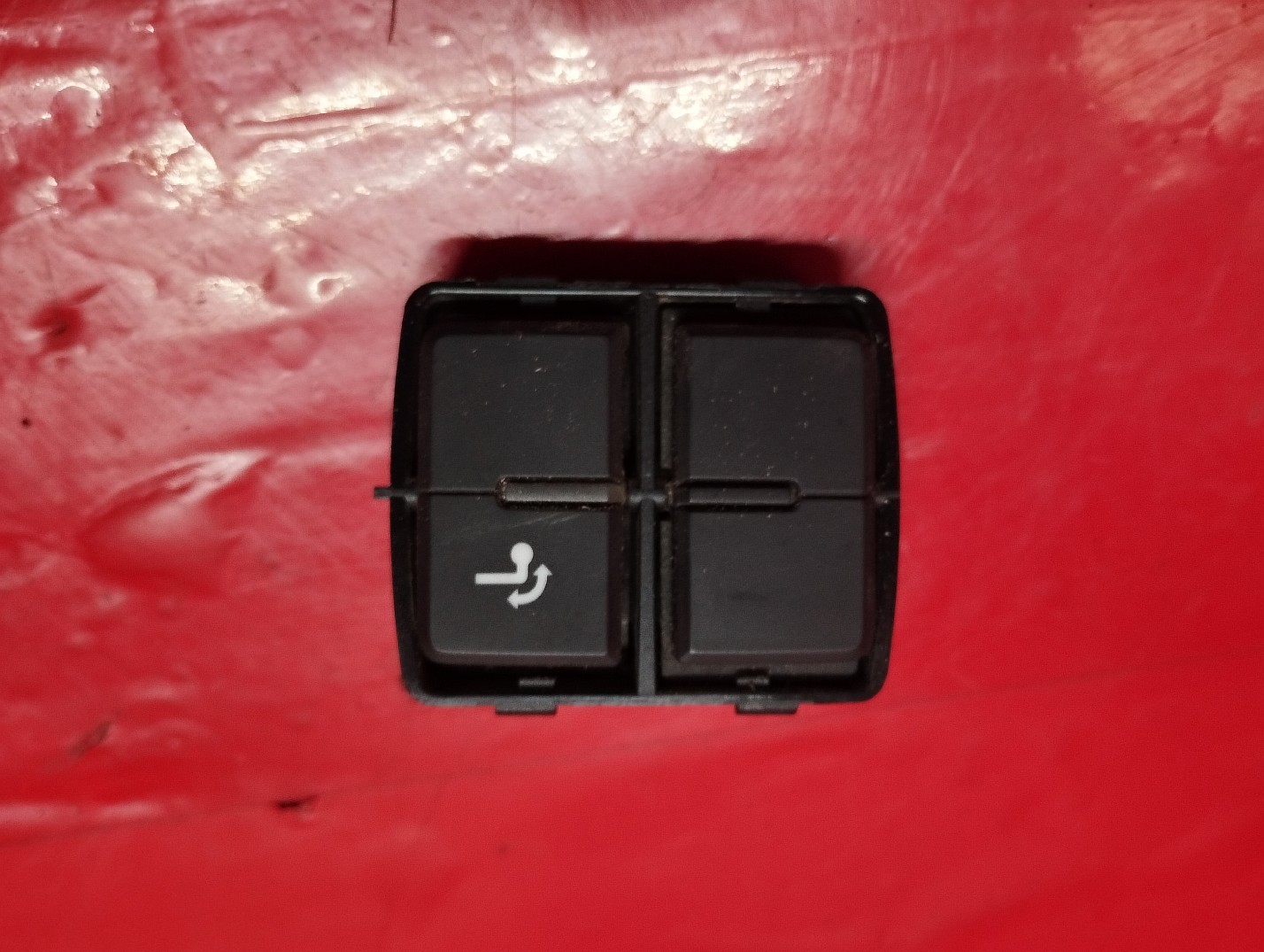 Кнопка Touareg FL (2015-2018) - 1