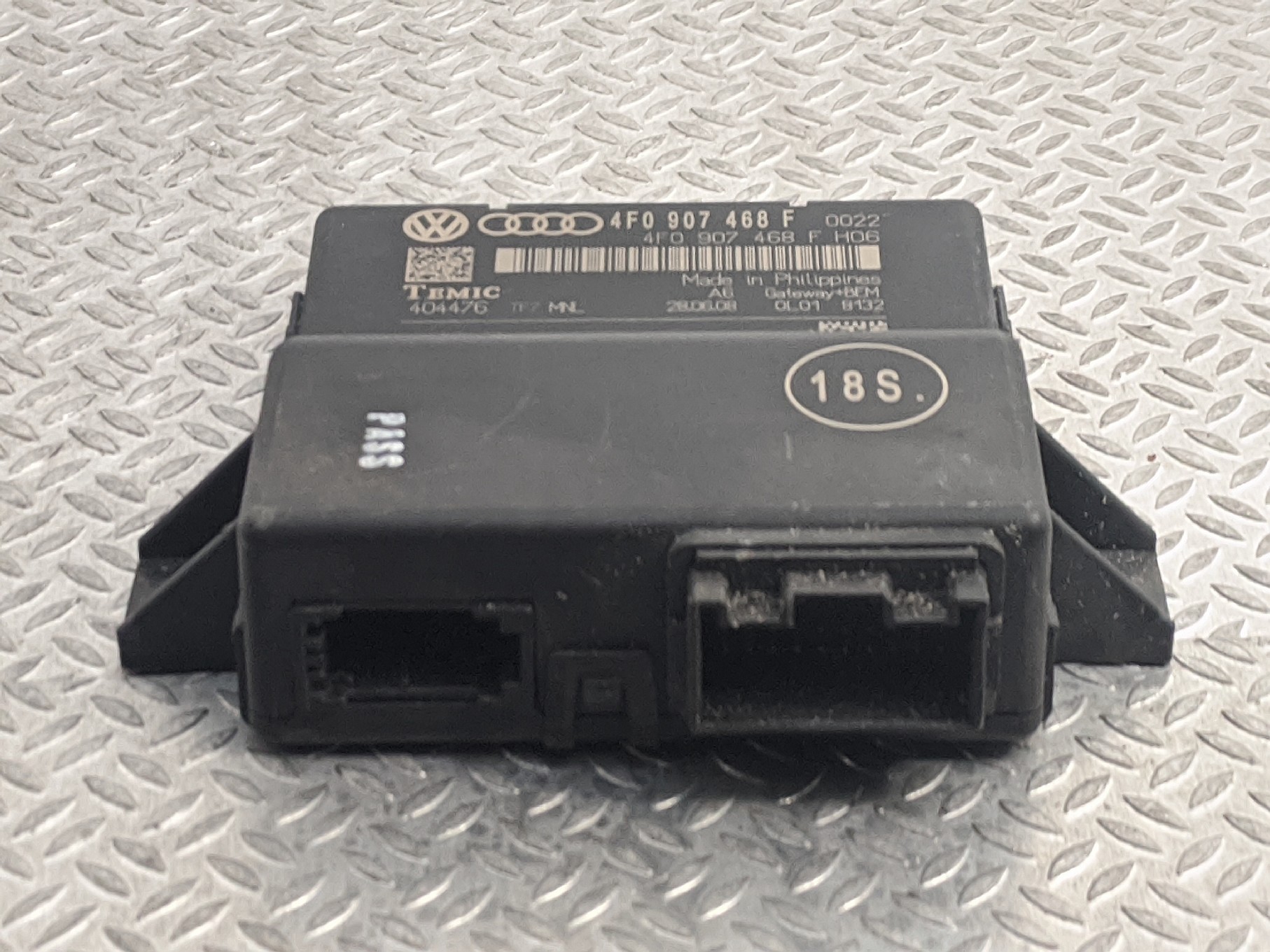 Блок Gateway Audi Q7 (2006-2009) - 1