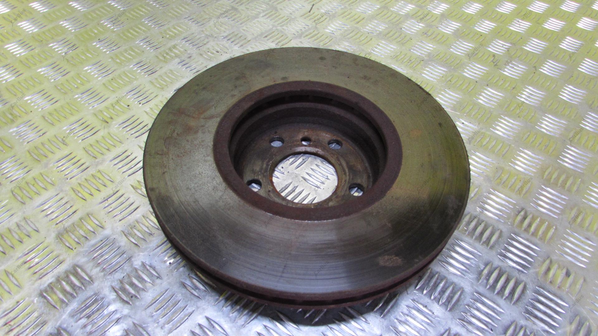 Диск тормозной передний BMW X5 E53 (2003-2006) рестайл - 1