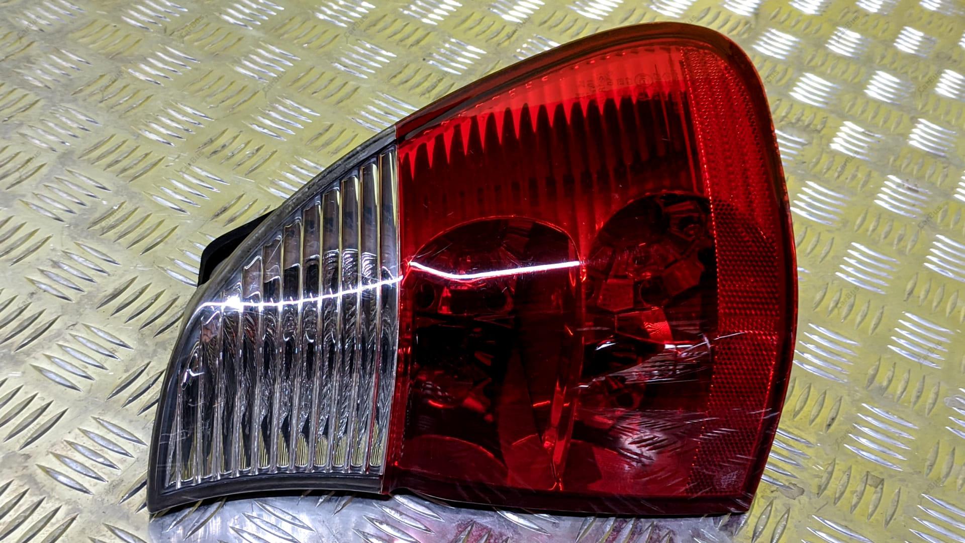 Фонарь задний правый BMW X5 E53 (2003-2006) рестайл - 1