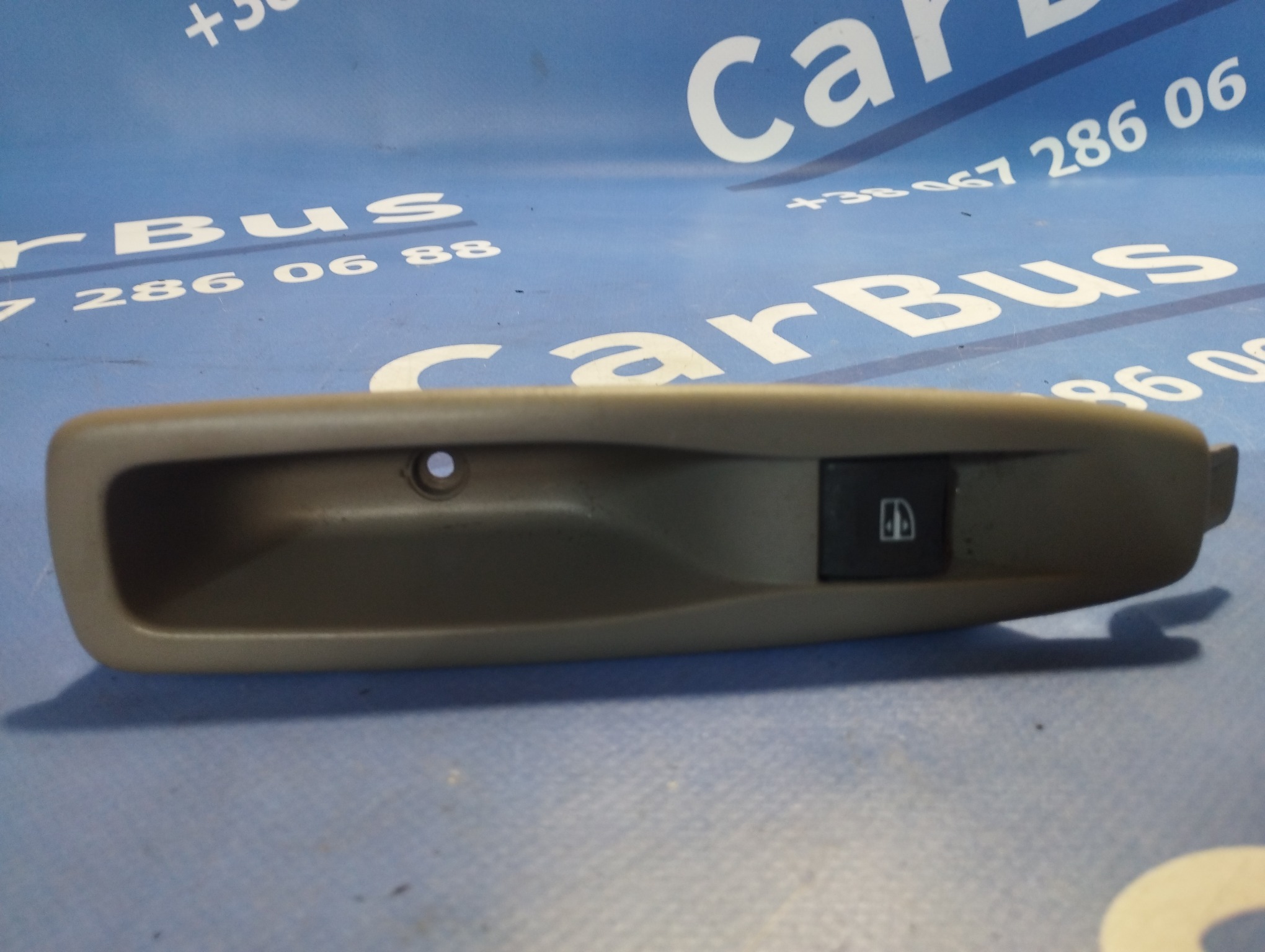 Кнопка склопідйомника Renault Zoe (2012-2019) - 1