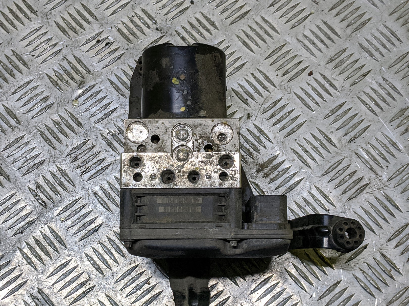 Модуль (блок) ABS BMW X5 E70 (2007-2010) дорестайл - 1