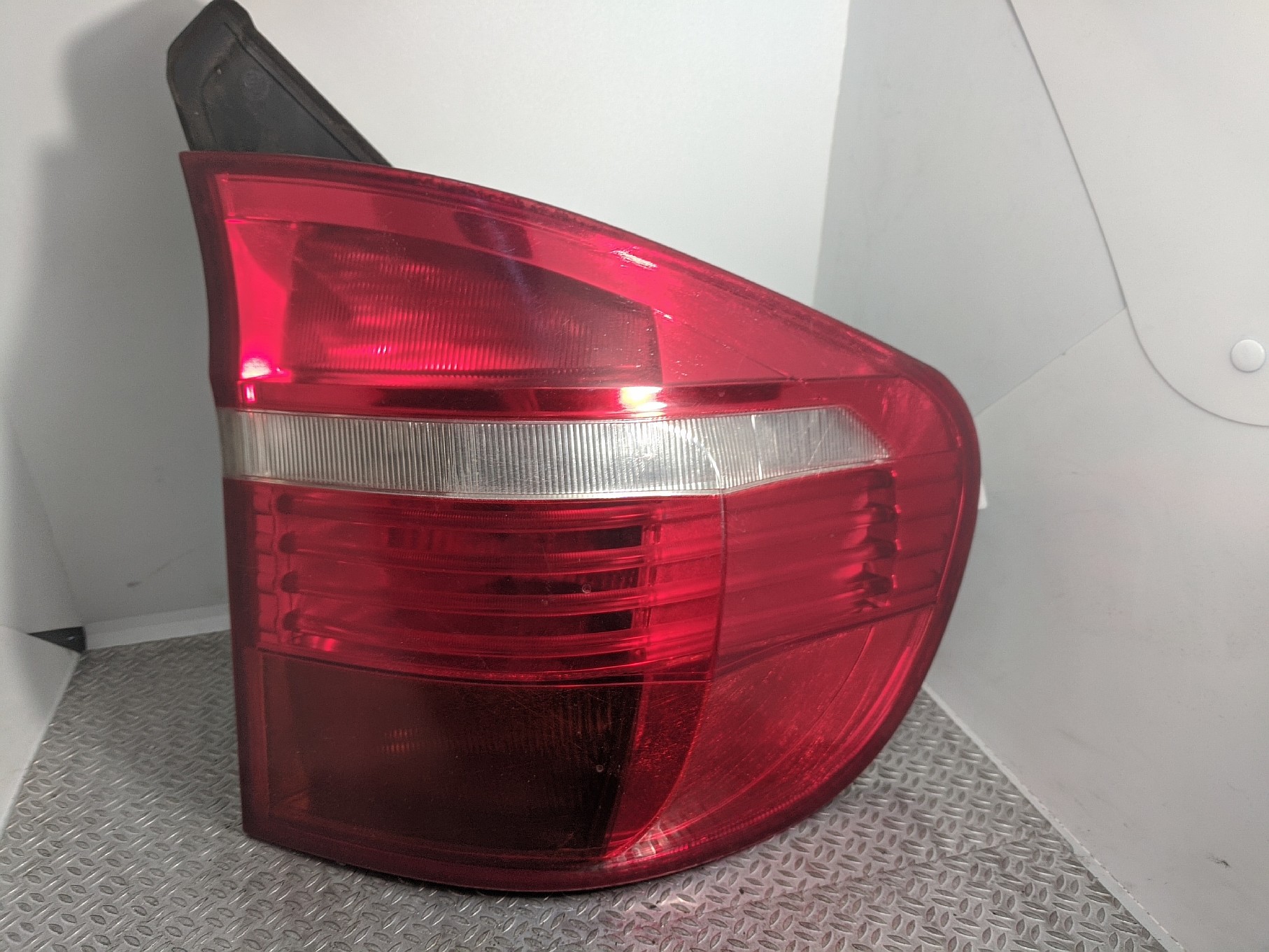 Фонарь задний правый BMW X5 E70 (2007-2010) дорестайл - 1