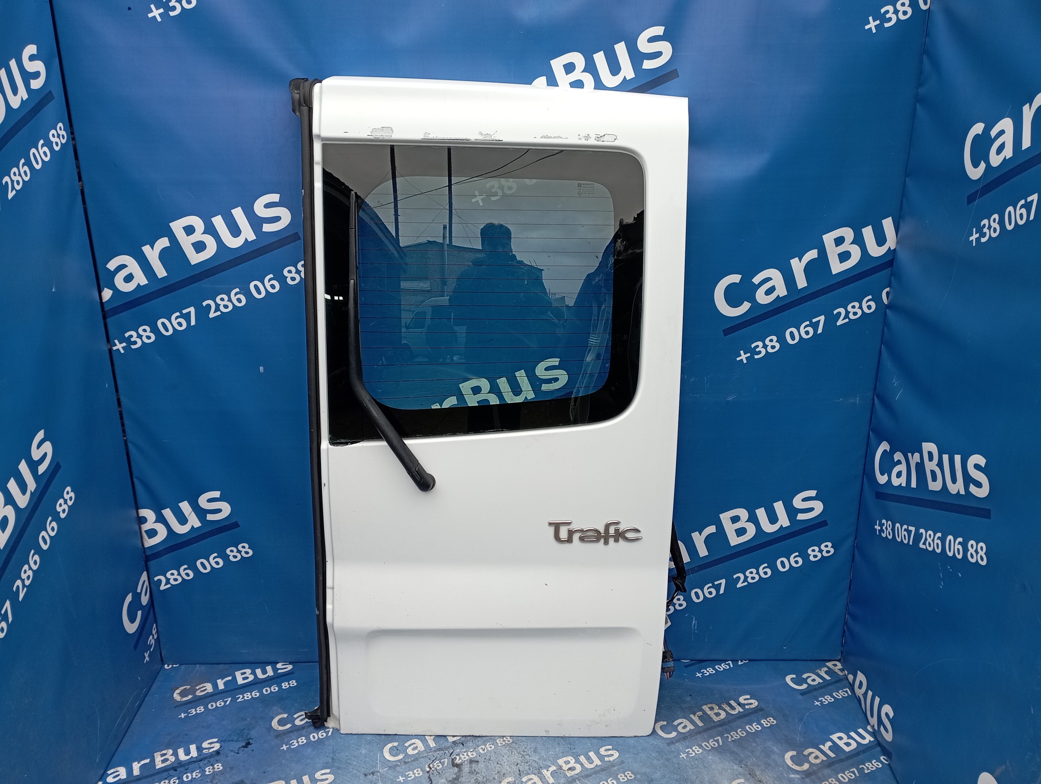 Двері розпашні задні праві Renault Trafic II, Opel Vivaro II, Nissan Primastar II (2006-2014) рестайл - 1