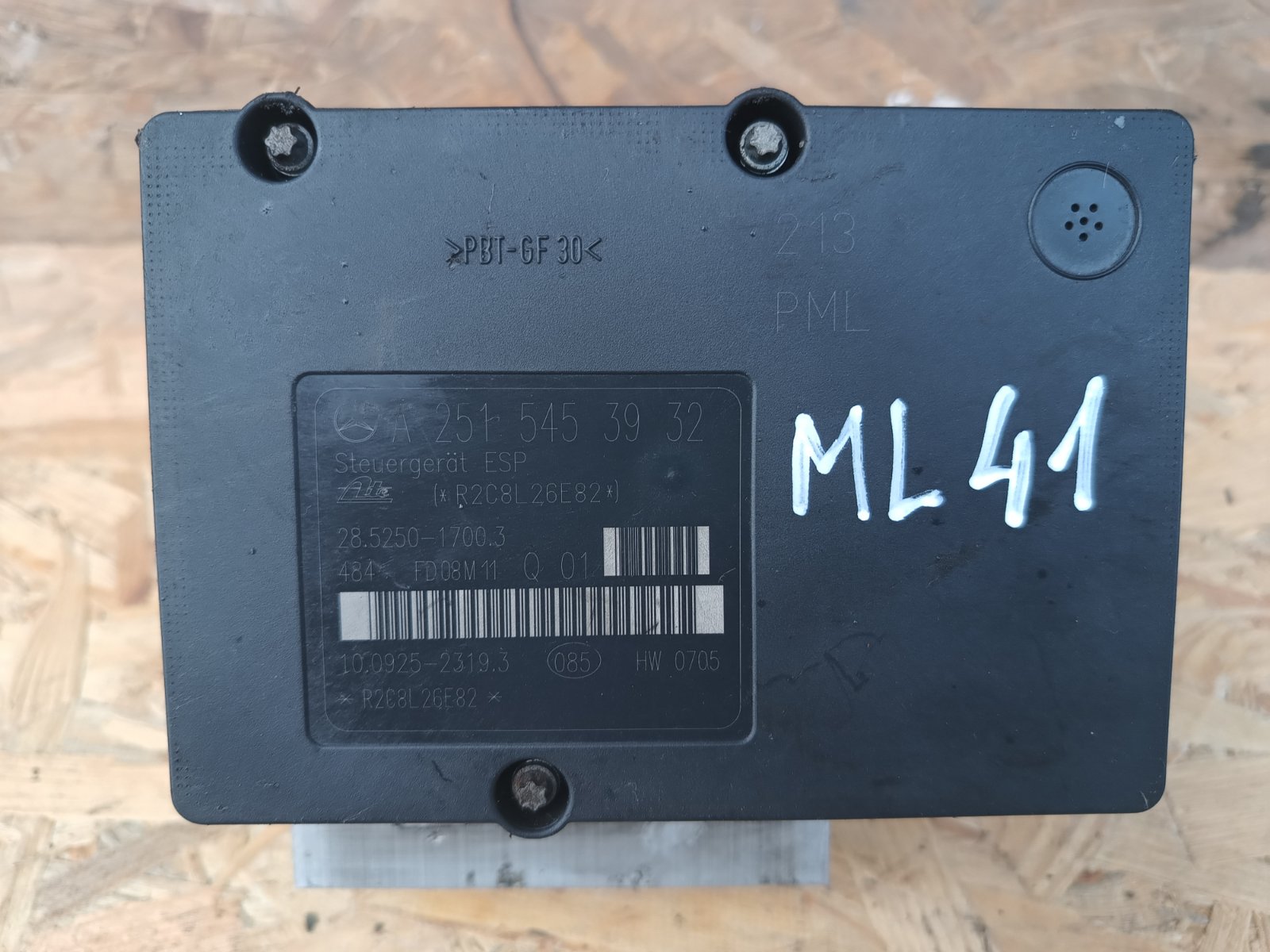 Блок керування ABS Mercedes ML W164 (2005-2011) - 1