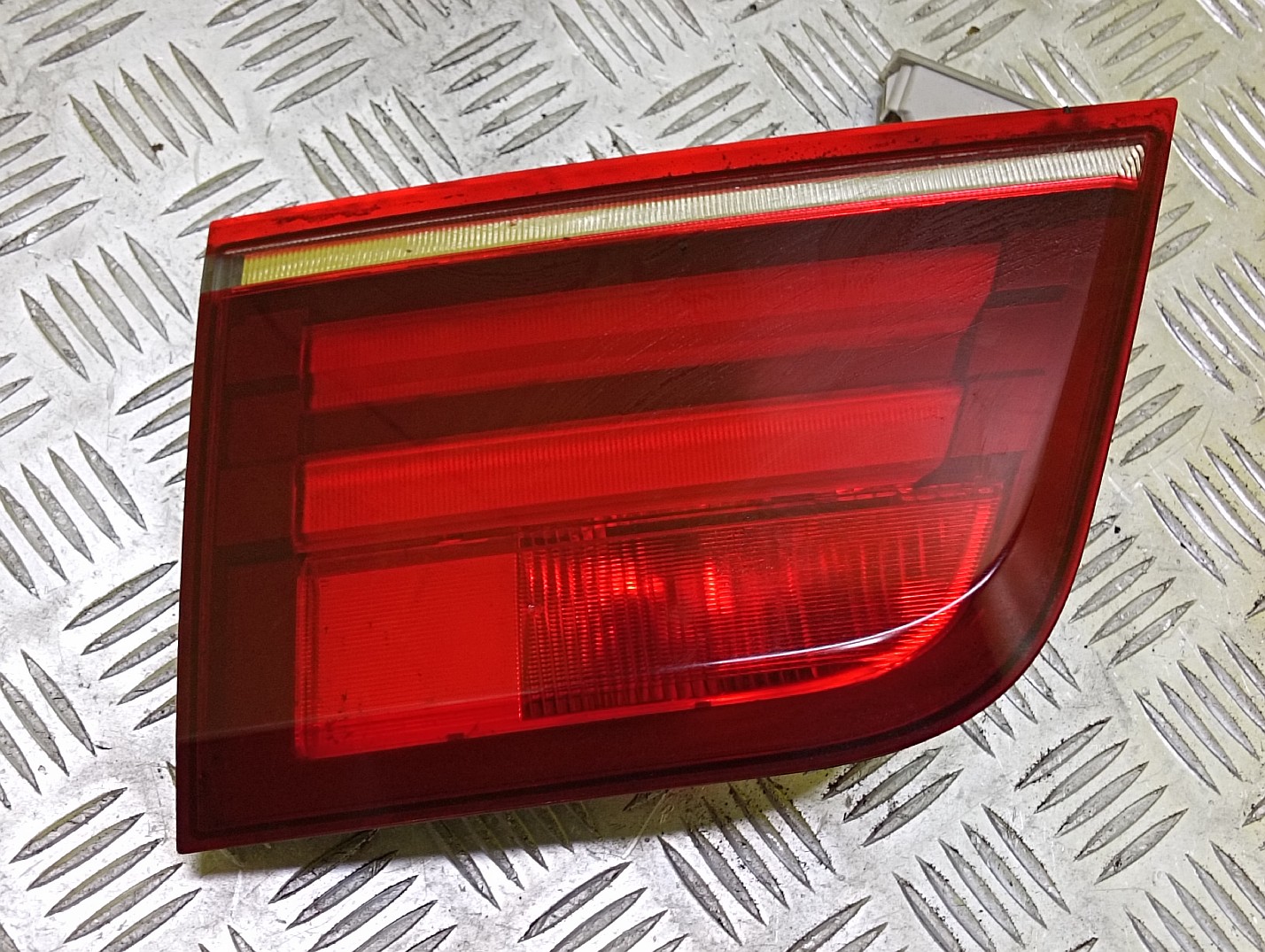 Ліхтар кришки багажника лівий BMW X5 E70 (2010-2013) рестайл - 1