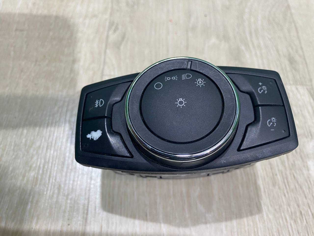 Переключатель света Ford Explorer (2011-2019) - 1