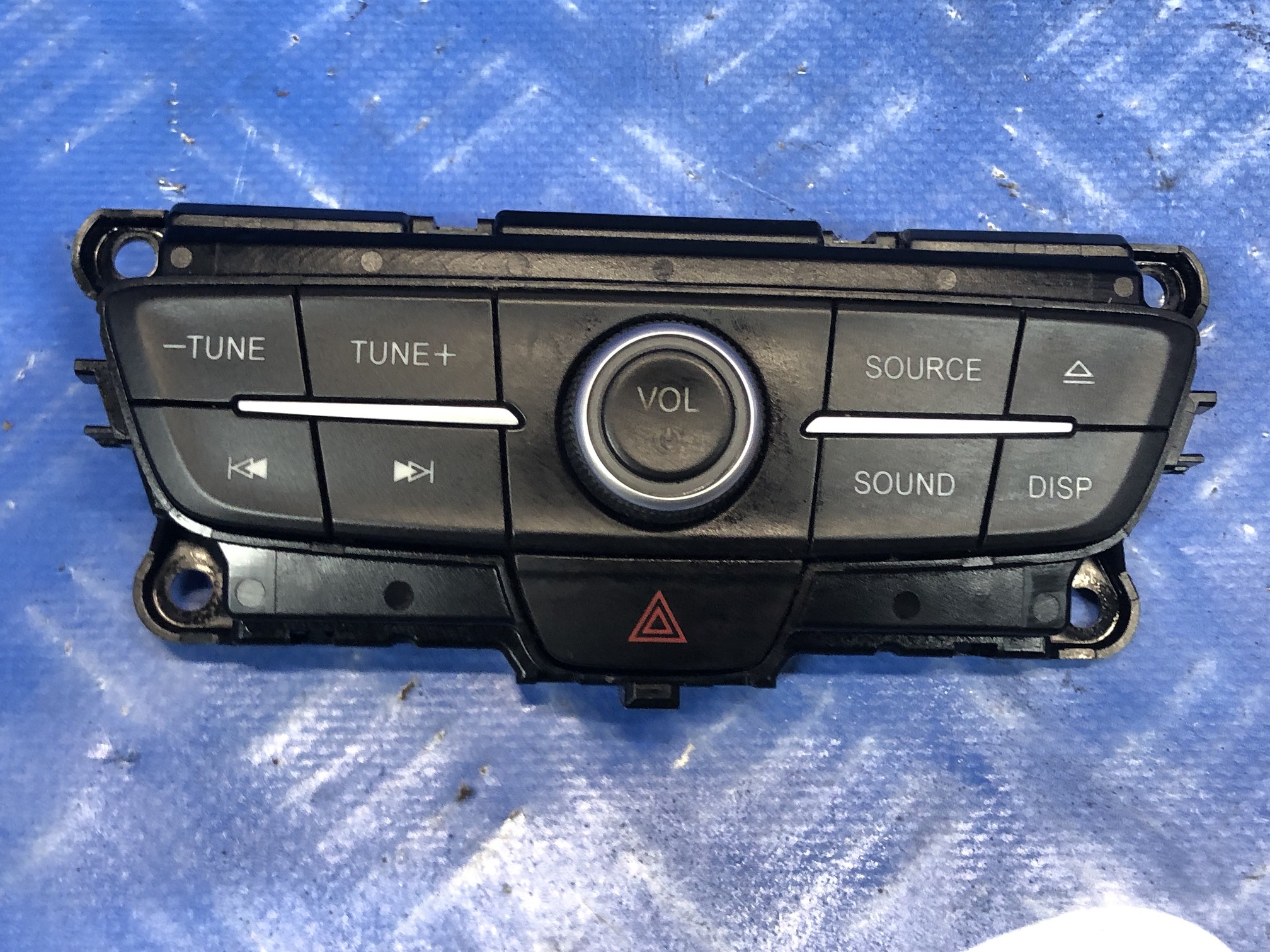 Блок контроллер магнитолы Ford Escape 3 FL ( 2012 - 2019 ) - 1