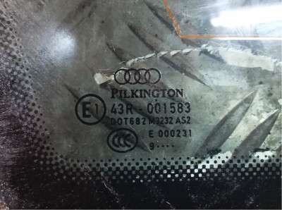 Скло кузовне заднє ліве Audi Q7 (2010-2015)