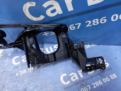 Кронштейн (крепление) крыла правый BMW X5 E70 (2010-2013) рестайл
