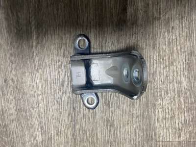 Петля Nissan Rogue 2014-2020