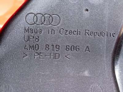 Повітропровід обігрівача (патрубки від пічки по салону) Audi Q7 4M(2015-2020)