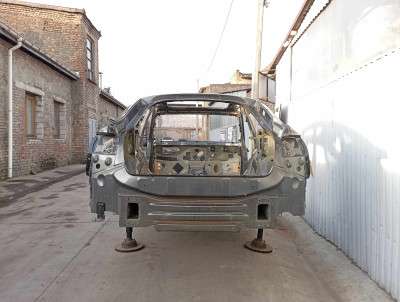Кузов Четверть Передня Ліва Четверть Передня Права Четверть Задня Ліва Четверть Задня Права Ланжерон Audi E-TRON