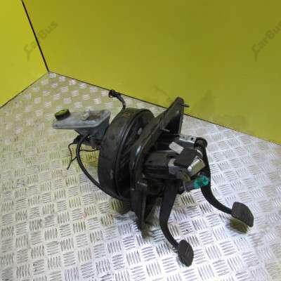 Педальный узел Renault Trafic II, Opel Vivaro II, Nissan Primastar II (2006-2014) рестайл