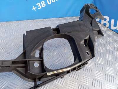 Кронштейн (кріплення) крила правий BMW X5 E70 (2007-2010) дорестайл