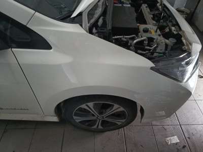 Крило переднє праве Nissan Leaf II 2018-2024