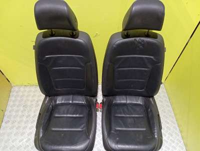 Салон (сидения) комплект Volkswagen Touareg NF (2010-2014)