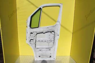 Двері передні праві Mercedes-Benz Sprinter W 906 (2014-2018) рестайл